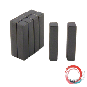 Nam châm Ferrite hình hộp kích thước 20x5x5mm