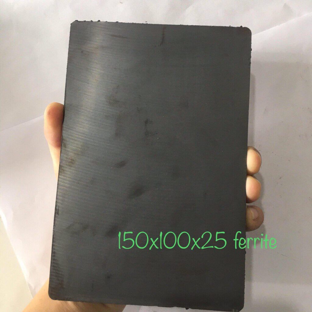 Nam châm ferrite